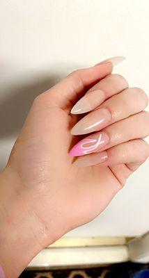 Glossy 130 Nails & Spa