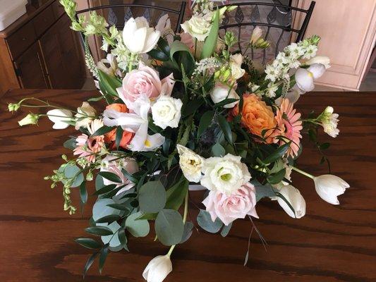 Gorgeous, loose, garden-picked arrangement! Prepared the same day as a gift!