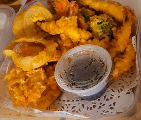 Mixed tempura. Lots of it.