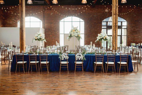 A table fit for the bridal party.  : Chelsea Harper Photography