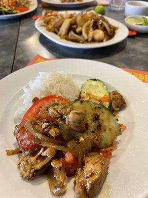 Lemongrass Chicken (w Rice)