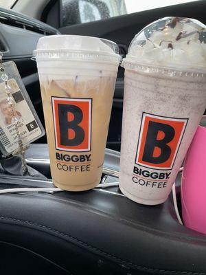 On the left of this picture is a cold brew coffee with sweet foam. On the right is a chocolate chip cookie cream freeze!