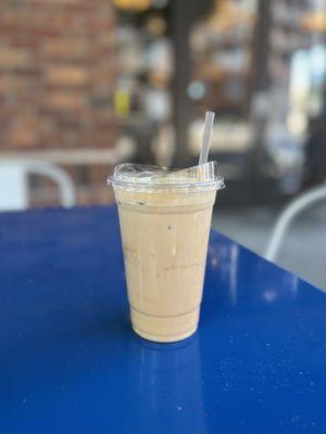 Iced A-A-Ron Latte-Regular (20 oz, 3 shots)