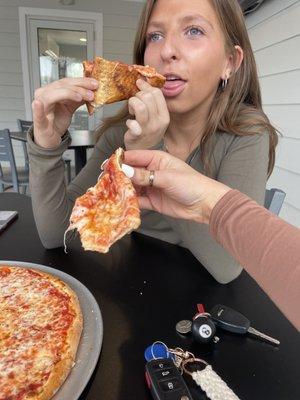 Mavis testing za pie for the first time