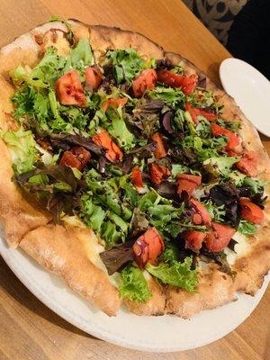 Salad pizza