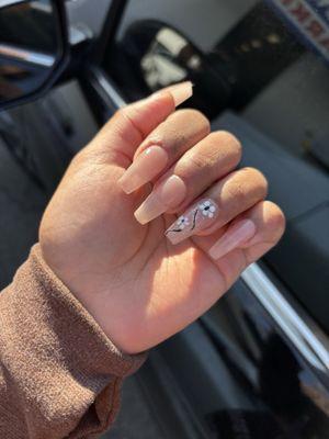 Lynn's Nails