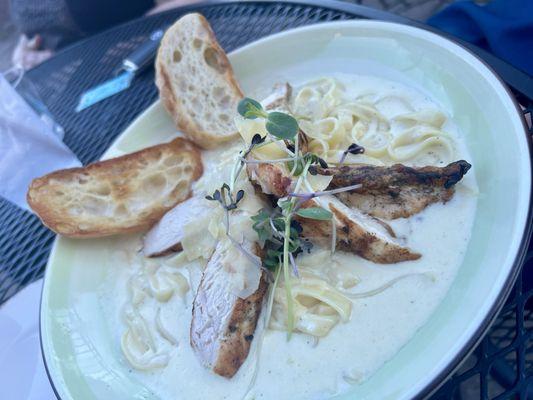 Chicken Fettuccine Alfredo