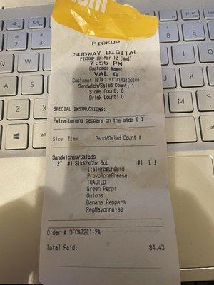 My receipt shows standard Philly and banana peppers on the side.