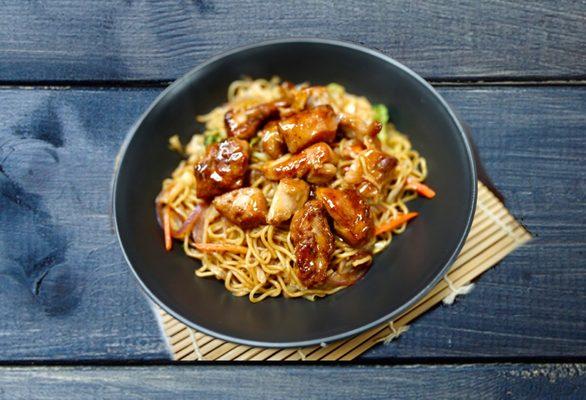 chicken yakisoba