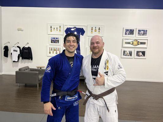 Sweating after a hard session of rolling with my friend Lucas Lepri