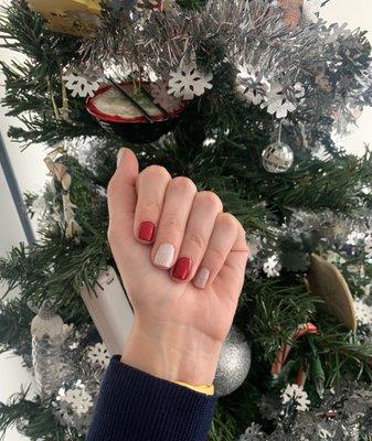 Xmas themed shellac manicure