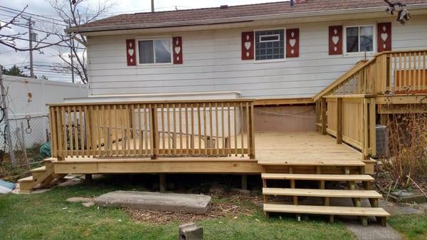 Deck completed Westlake, Ohio