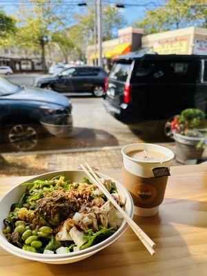 Very Vegetarian Bowl and Brown Sugar Chai Latte