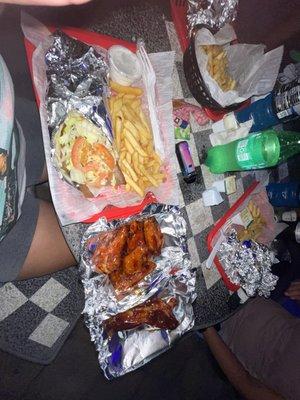 gyro & Wings & French Freis