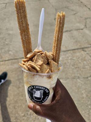 Cinnamon toast crunch sundae