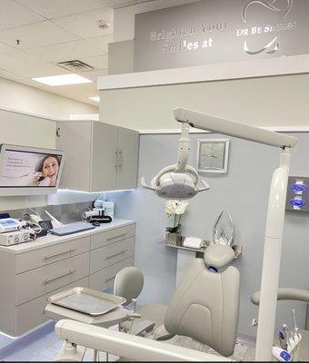 Dental treatment room