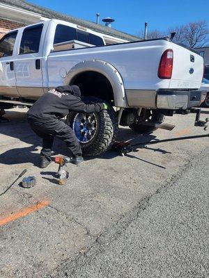 Mountain heavy truck tires