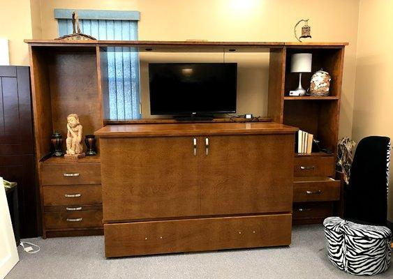 Queen cabinet bed with pier unit and Light Bridge.