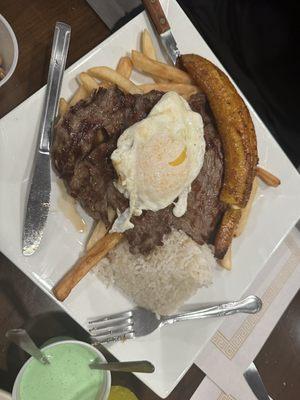 Bistec a lo Pobre