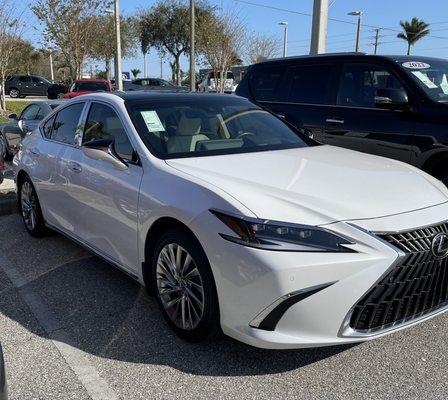 Meet Lexi, our 2022 pristine white new to us Lexus with only 13K miles