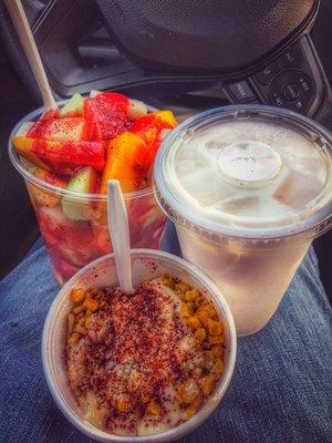 Agua de Horchata, Baso de Elote, y Baso de Fruta.