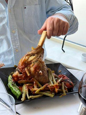 LAMB SHANK (WEEKENDS)