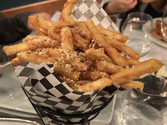 Side fries, excellent, super crunchy outside and soft inside. Would have preferred them without the Parmesan on top