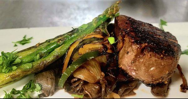 Beef Tenderloin entree in catering