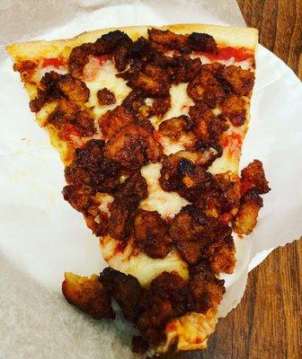 BBQ chicken pizza