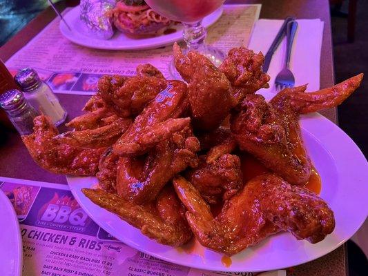 Sticky Wings (10)