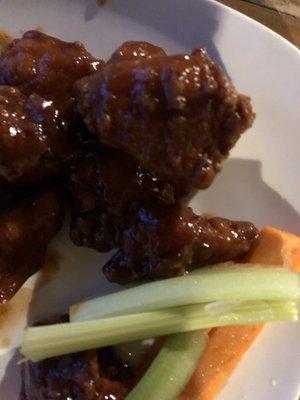 Boneless wings ( FRESH VEGGIES)