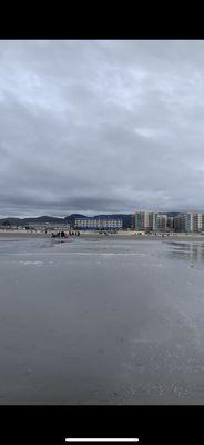 View looking back to the promenade with Pacific Ocean behind me