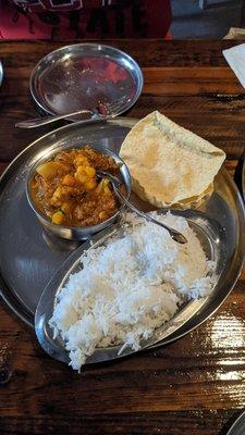 Potato/cauliflower curry