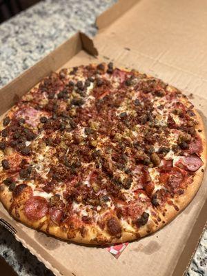 Extra large Meat lovers pizza