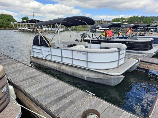 10 person party barge/pontoon boat