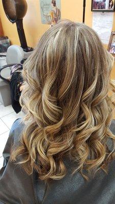 Cool light blonde highlights!