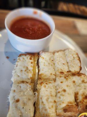 Garlic cheese bread