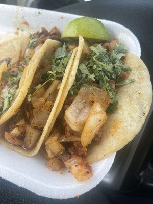 Al pastor tacos