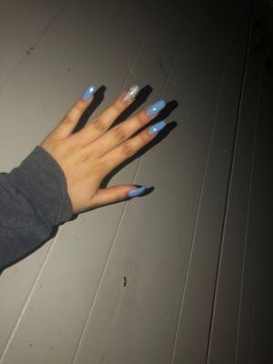 Acrylic nails