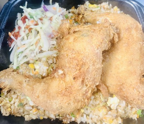 Chex Chex African fried rice with fried chicken and slaw