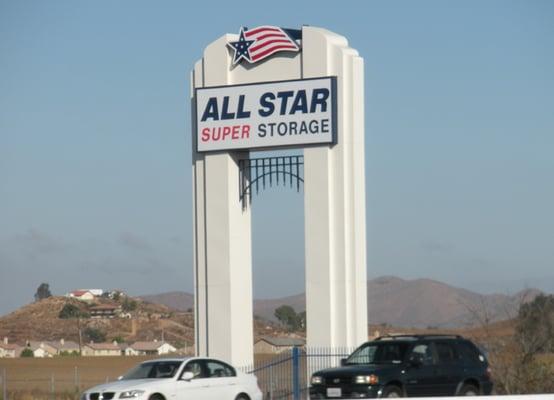 Convenient Interstate 215 Location, Scott Road Exit