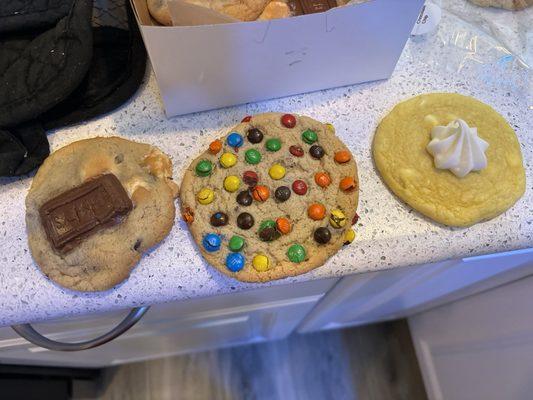 S'mores, M&M, lemon cookie