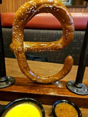 Epic pretzel