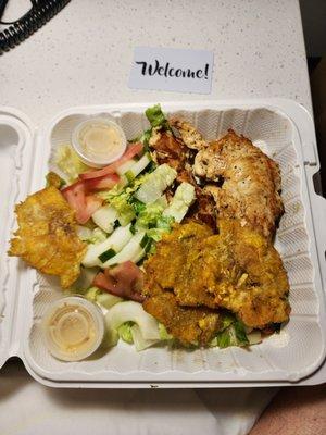 Grilled chicken with salad and plantains