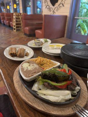 Lunch fajitas with tamales