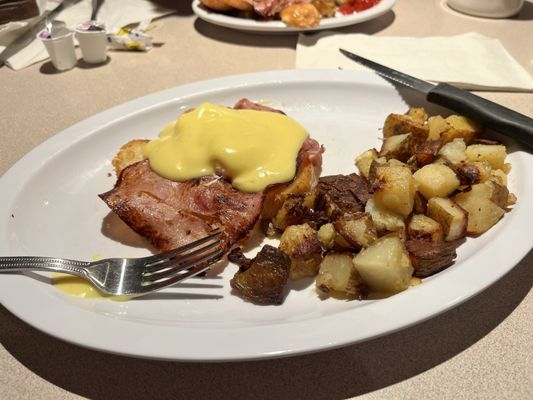 This is a half-serving of the Parisian Benedict! We shared and were fully satisfied!!!