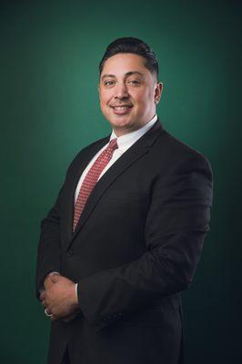 F&M Bank Bixby Knolls Branch Manager David Ayala