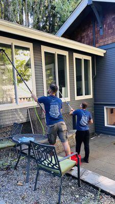 Pure water window cleaning