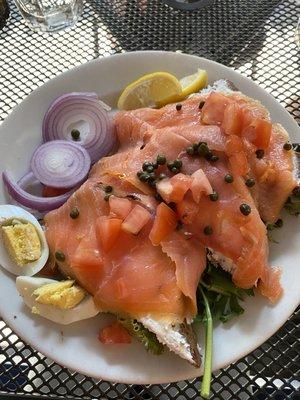 Salmon toast