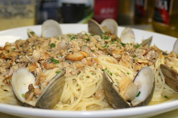 Linguine White Clams, enough said.